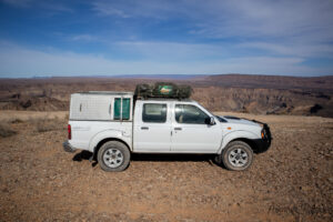 Notre 4x4 au bord du canyon