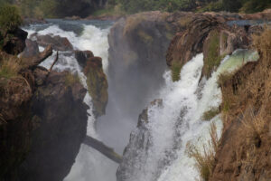 Chute de près à Epupa