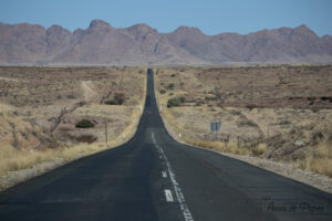 Route en direction du Fish River Canyon