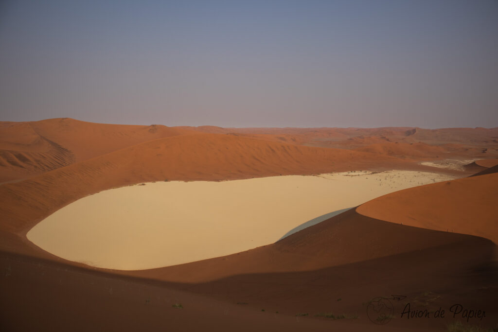 Sossusvlei pendant l'ascension de Big Daddy