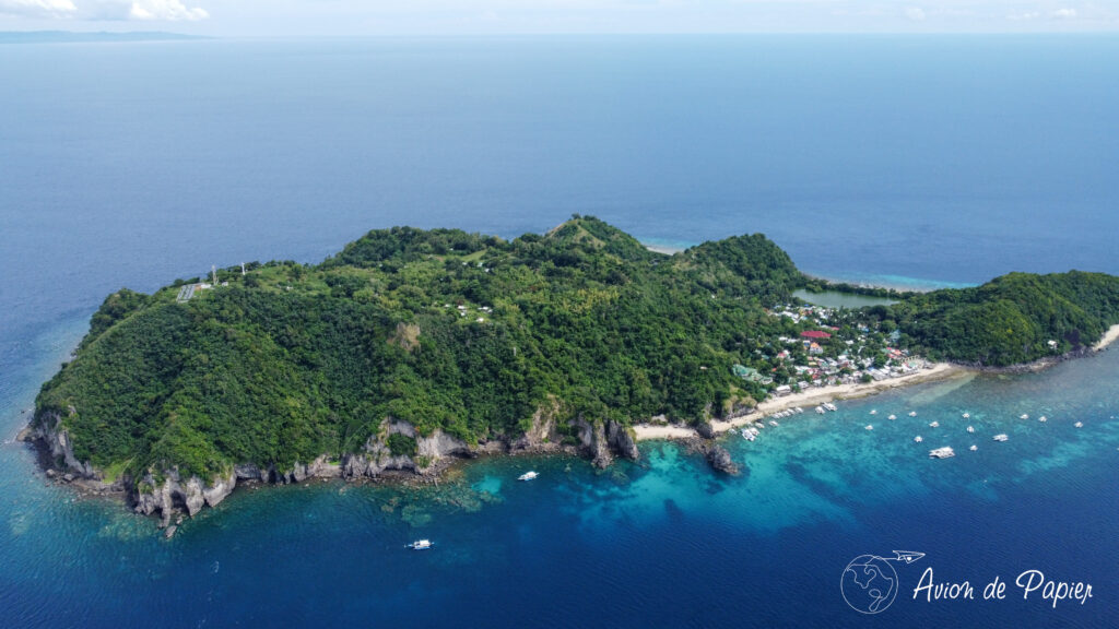 Apo Island en drone