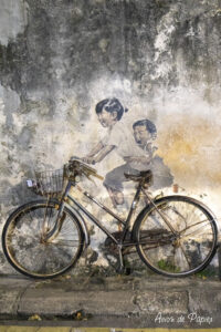Street art - Peinture murale d'un vélo