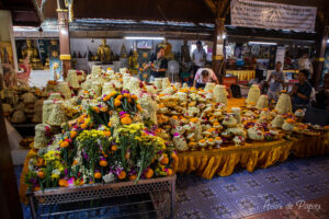 Fleurs dans le temple