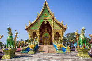 Temple sur le chemin